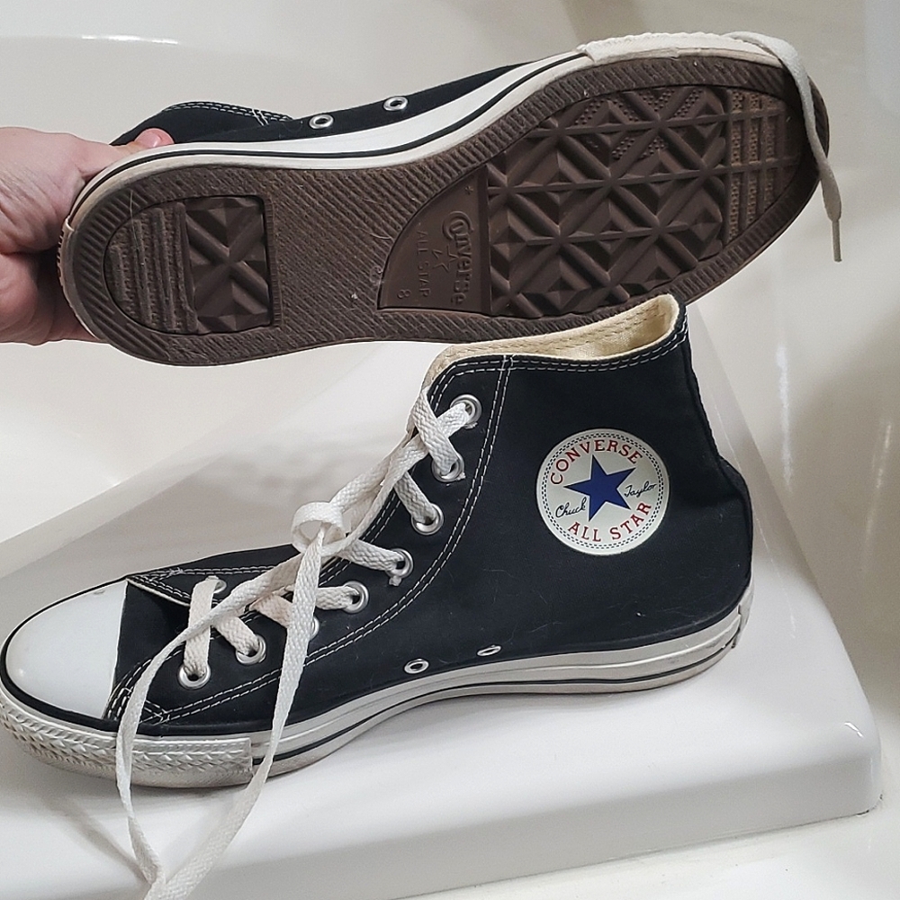 Men's black Converse